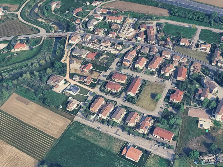 Immagine 14 di Porzione di casa in vendita  in Via L. Einaudi a Mareno Di Piave