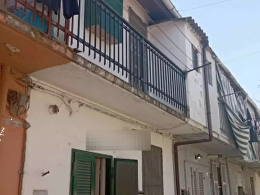 Immagine 2 di Porzione di casa in vendita  in Via Claudia Antoni Traversi a Sannazzaro De' Burgondi