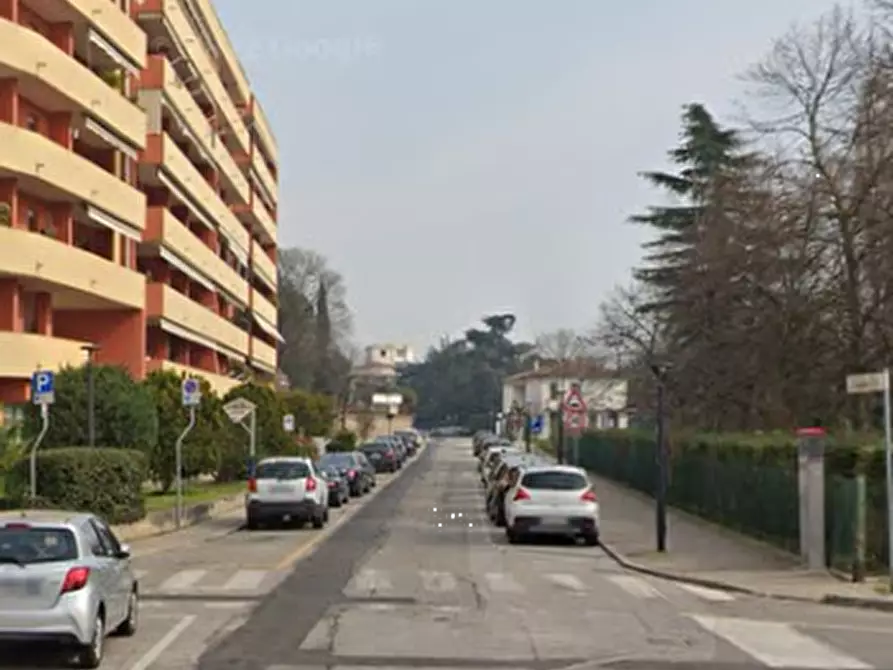 Immagine 5 di Magazzino in vendita  in Via Carducci a Montegrotto Terme