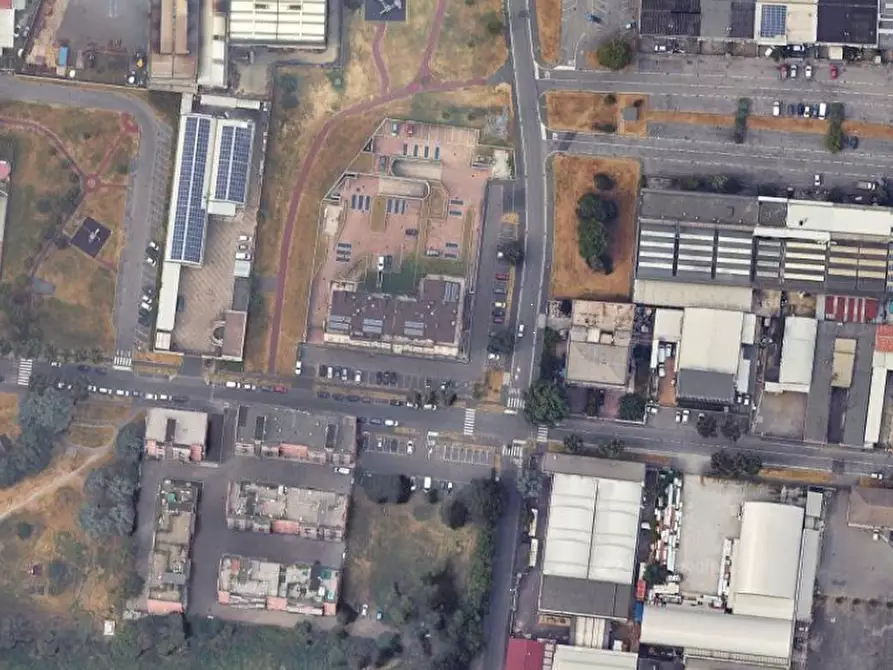 Immagine 7 di Negozio in vendita  in Viale Toscana a Cologno Monzese