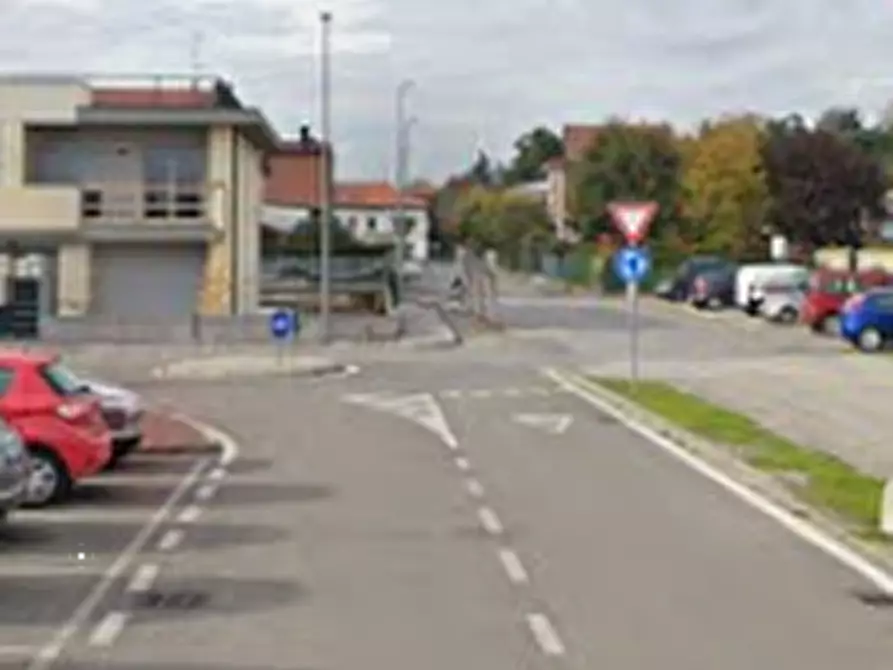 Immagine 6 di Appartamento in vendita  in Via della Cascinetta a Agrate Brianza