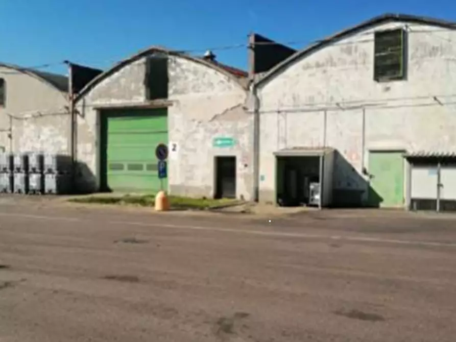 Immagine 7 di Capannone industriale in vendita  in Via Granarolo a Faenza