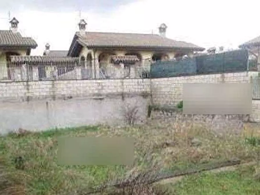 Immagine 3 di Villa in vendita  in Vicolo di S. Matteo a Roma