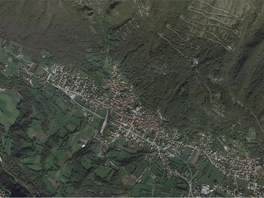 Immagine 24 di Casa indipendente in vendita  in Via Rialto a Cogollo Del Cengio