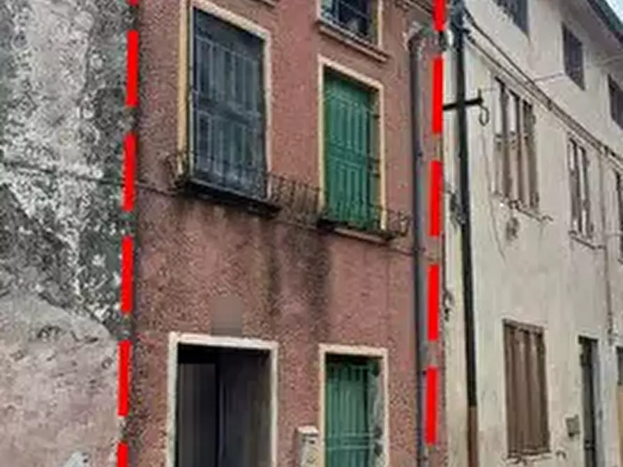 Immagine 2 di Porzione di casa in vendita  in Via G. Garibaldi a Chiuppano