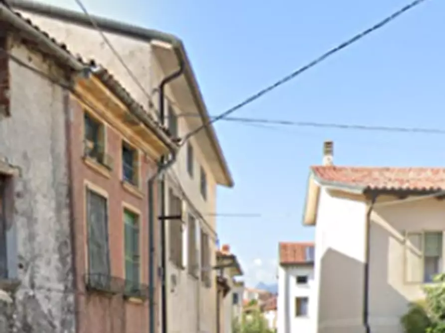 Immagine 6 di Porzione di casa in vendita  in Via G. Garibaldi a Chiuppano