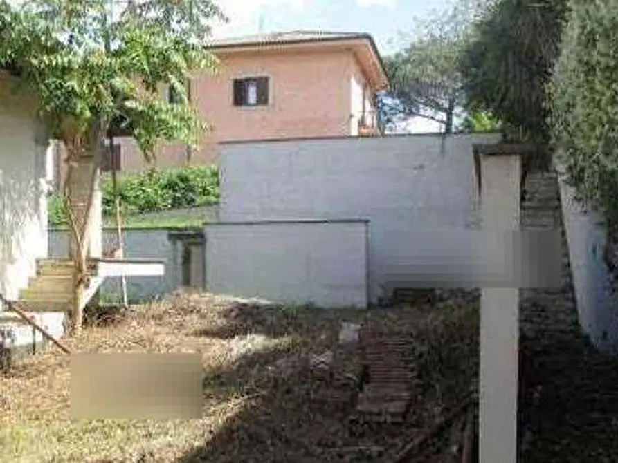 Immagine 2 di Villa in vendita  in Vicolo di S. Matteo a Roma