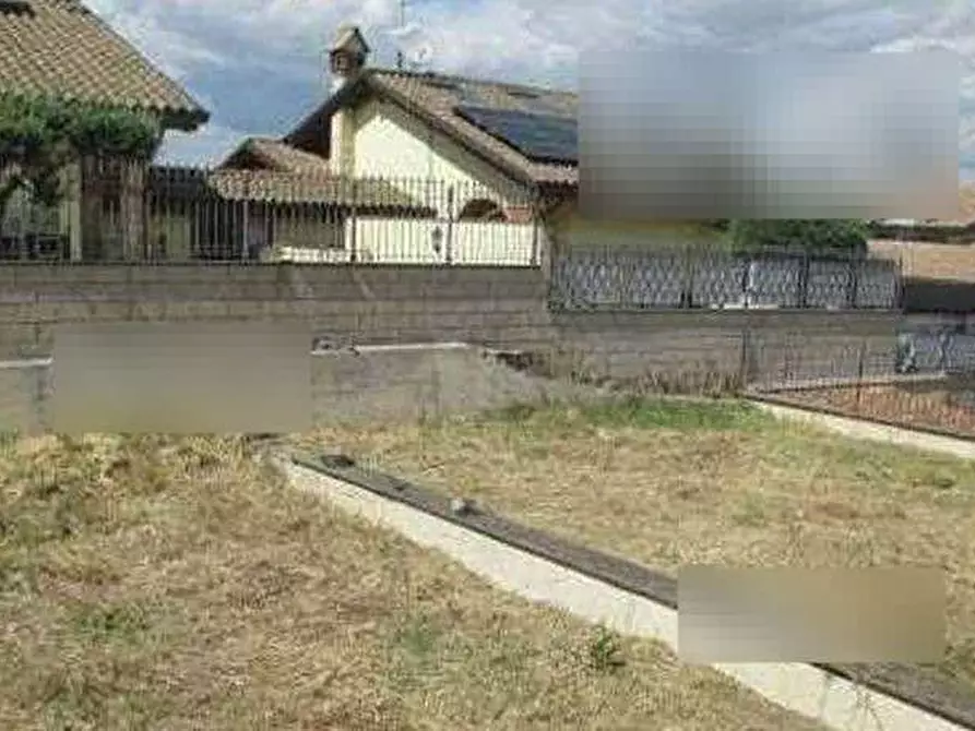 Immagine 4 di Villa in vendita  in Vicolo di S. Matteo a Roma