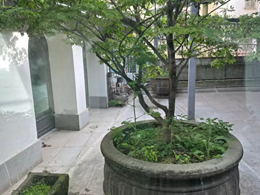 Immagine 3 di Appartamento in vendita  in Via Sant'Alessandro a Bergamo