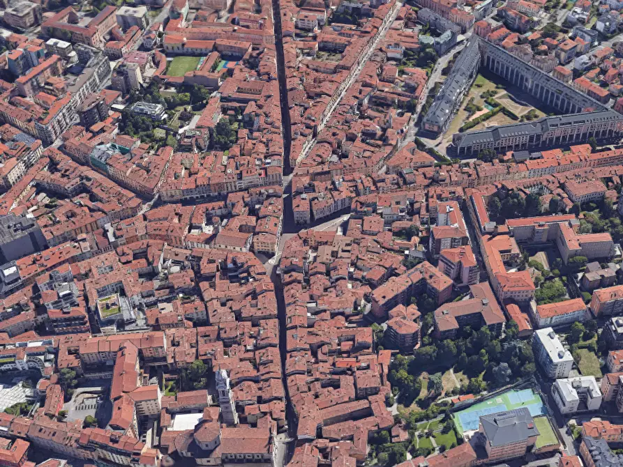 Immagine 8 di Appartamento in vendita  in Via Sant'Alessandro a Bergamo