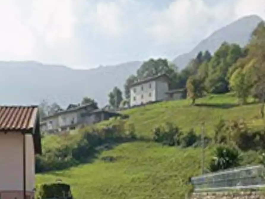 Immagine 6 di Appartamento in vendita  in Via Roccolo a Sant'omobono Imagna