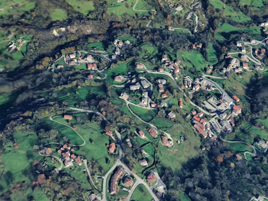 Immagine 9 di Appartamento in vendita  in Via Roccolo a Sant'omobono Imagna