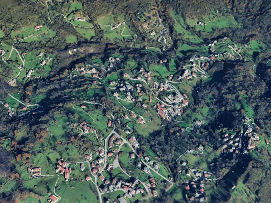 Immagine 11 di Appartamento in vendita  in Via Roccolo a Sant'omobono Imagna