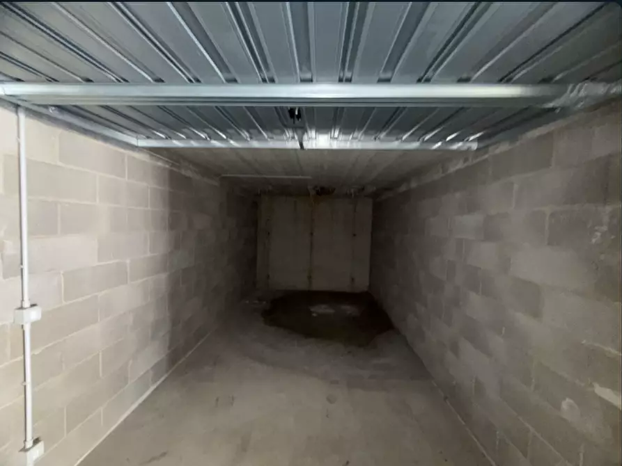 Immagine 3 di Appartamento in vendita  in Via Roccolo a Sant'omobono Imagna