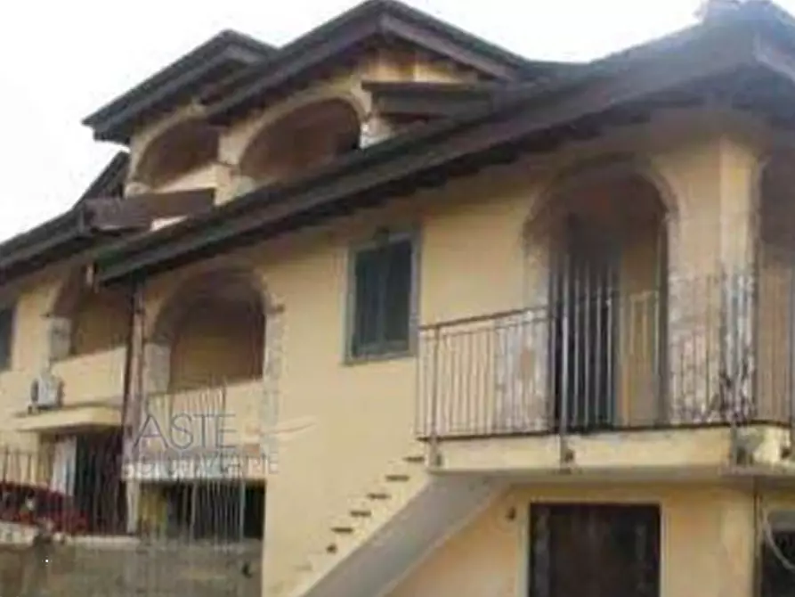 Immagine 5 di Villa in vendita  in Vicolo San Matteo a Roma