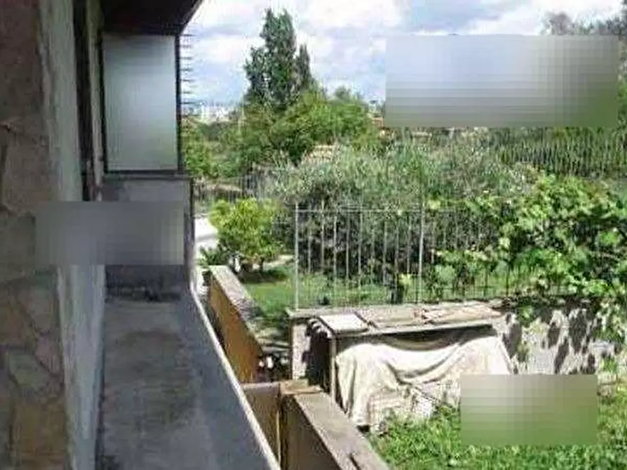 Immagine 4 di Villa in vendita  in Vicolo di S. Matteo a Roma