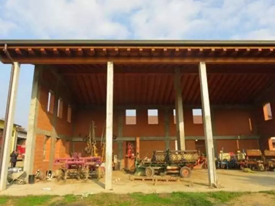 Immagine 17 di Azienda agricola in vendita  in Via Malfattini a Loreggia