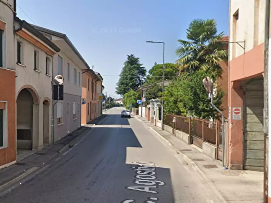 Immagine 11 di Negozio in vendita  in Via Cardinal Agostini a San Martino Di Lupari