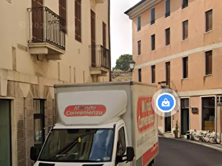 Immagine 6 di Appartamento in vendita  in Contrà Santi Apostoli  a Vicenza