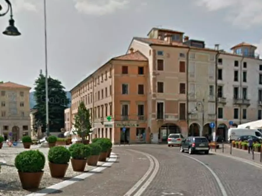 Immagine 13 di Appartamento in vendita  in Via Capitano Giuseppe Sella a Schio