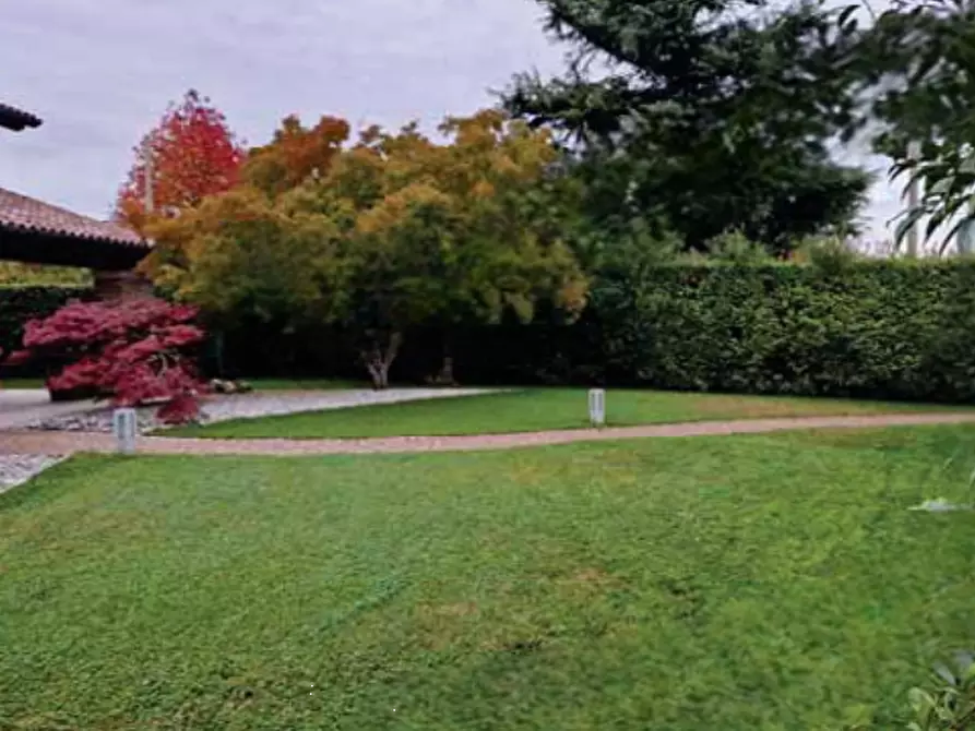 Immagine 3 di Villa in vendita  in Via Balegante  a Riese Pio x