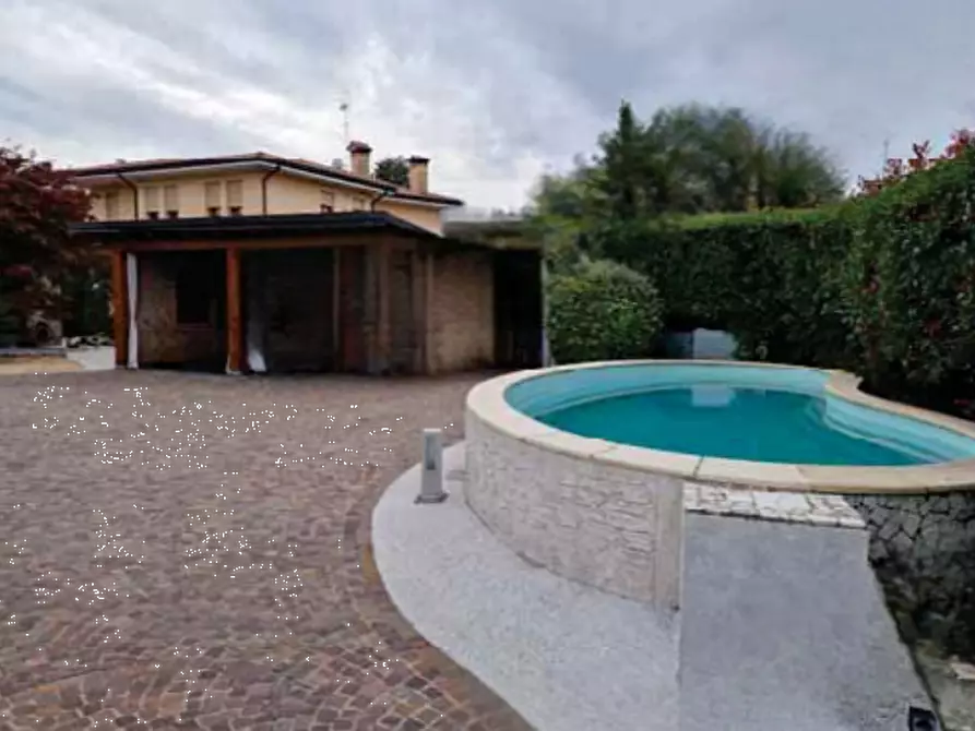 Immagine 6 di Villa in vendita  in Via Balegante  a Riese Pio x