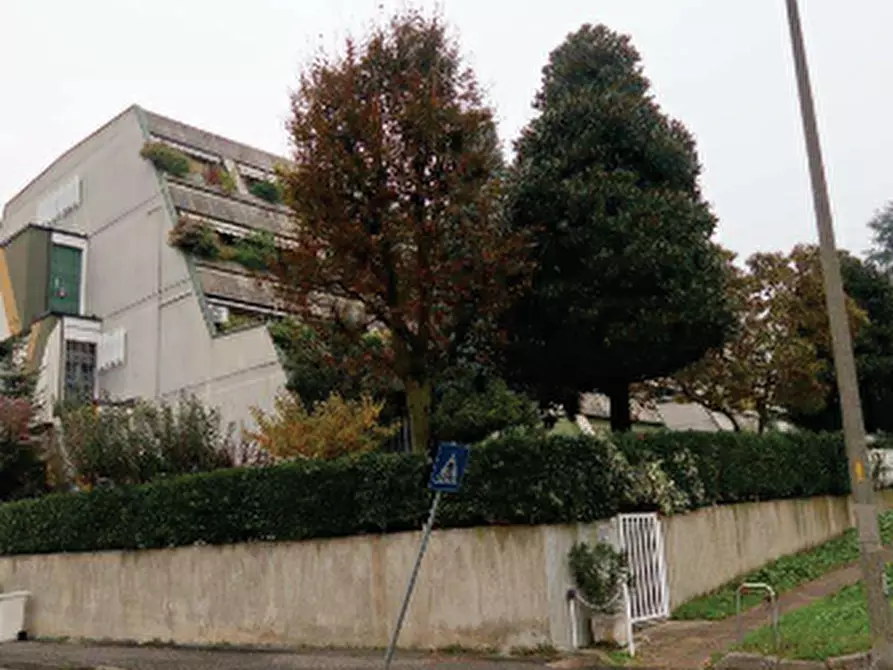 Immagine 12 di Appartamento in vendita  in Via Giovanni Amendola a Rho