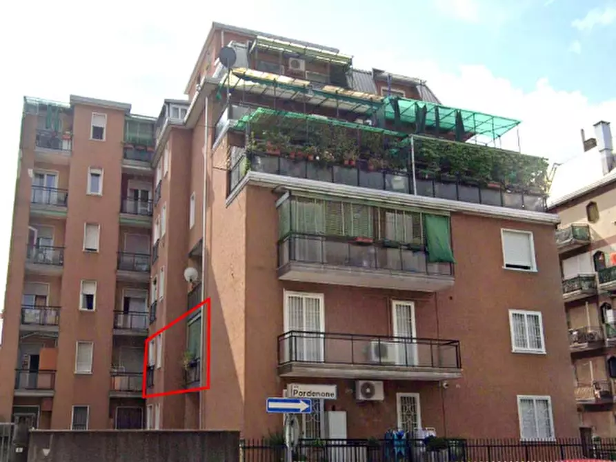 Immagine 13 di Appartamento in vendita  in Via Pordenone a Baranzate