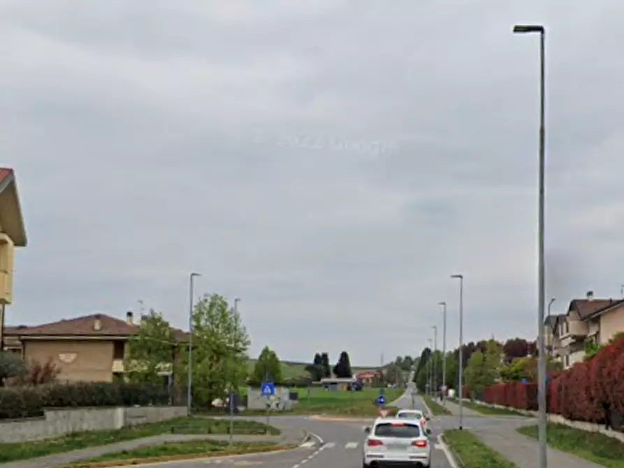 Immagine 13 di Appartamento in vendita  in Via Cascina Tamburina a Usmate Velate