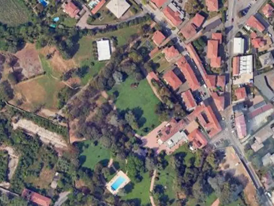 Immagine 15 di Negozio in vendita  in P.zza Garibaldi a Lesmo