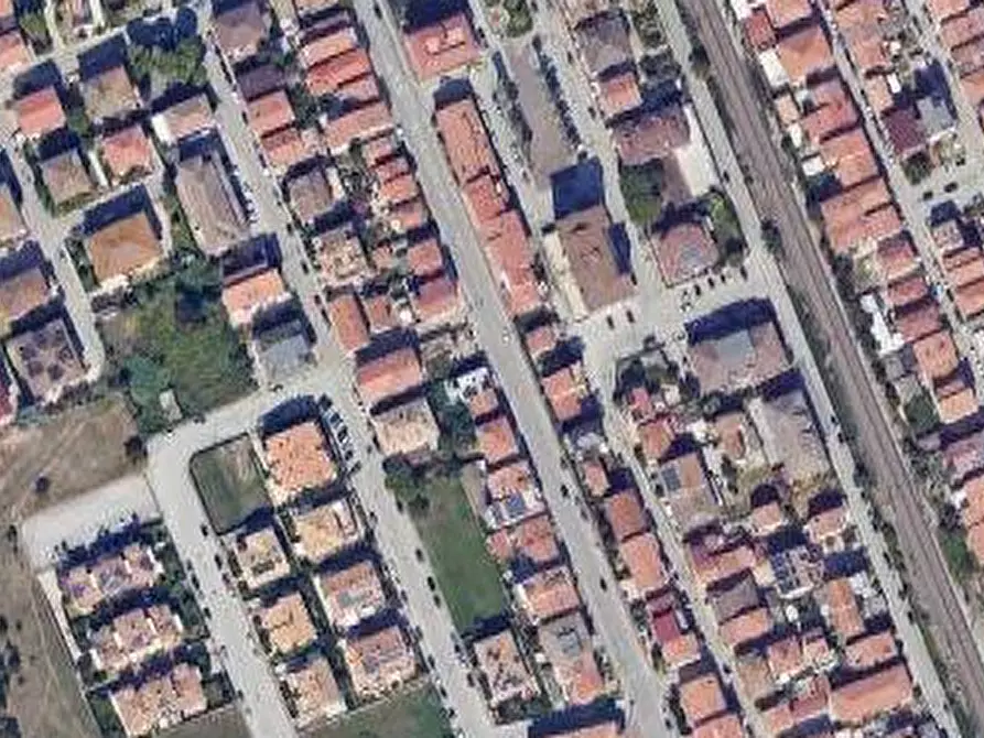 Immagine 9 di Laboratorio in vendita  in Via Matera a Porto Sant'elpidio