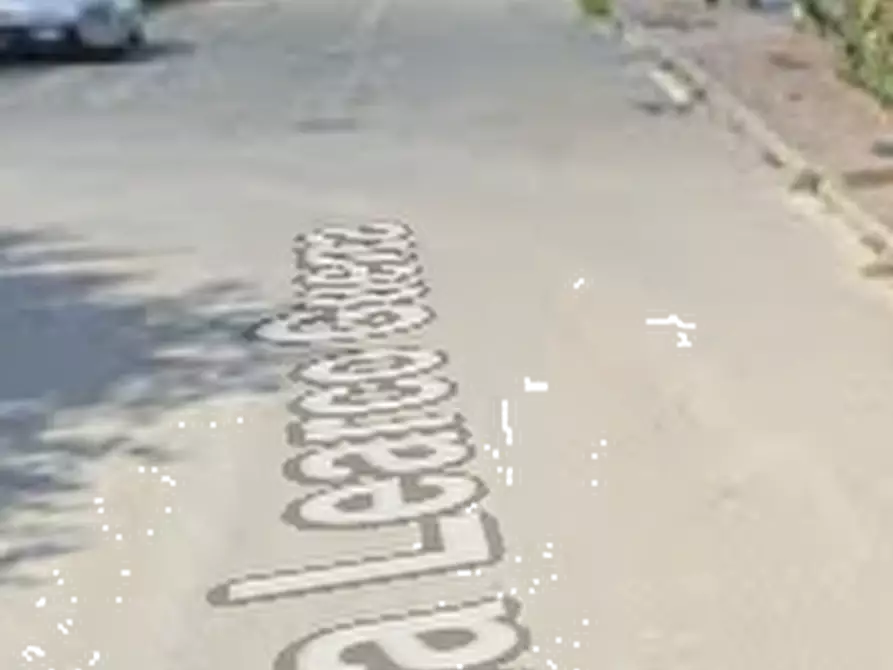 Immagine 5 di Magazzino in vendita  in Via Learco Guerra a Curtatone