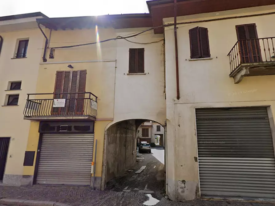 Immagine 2 di Appartamento in vendita  in Corso Milano a Barlassina