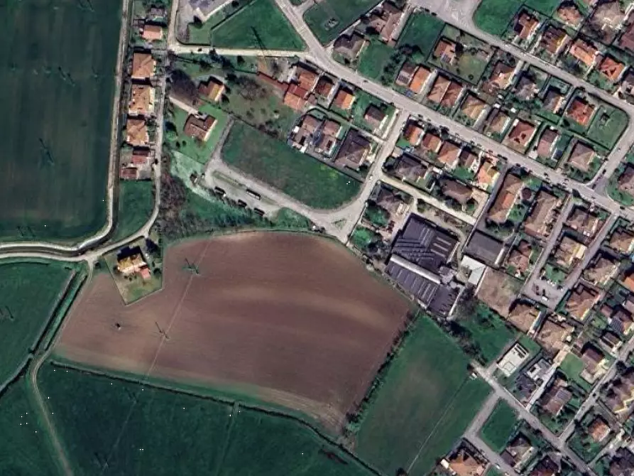 Immagine 8 di Magazzino in vendita  in Via Learco Guerra a Curtatone