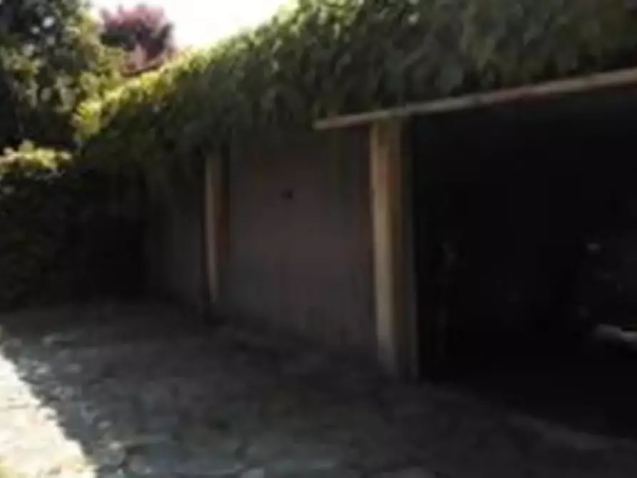 Immagine 3 di Appartamento in vendita  in Via Garibaldi  a Carugo