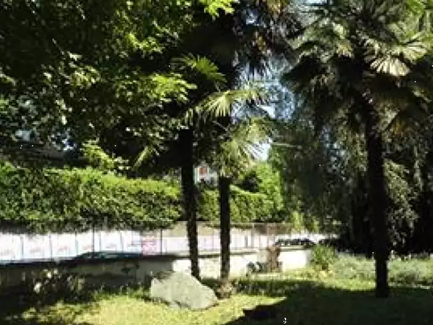 Immagine 16 di Appartamento in vendita  in Via Garibaldi  a Carugo