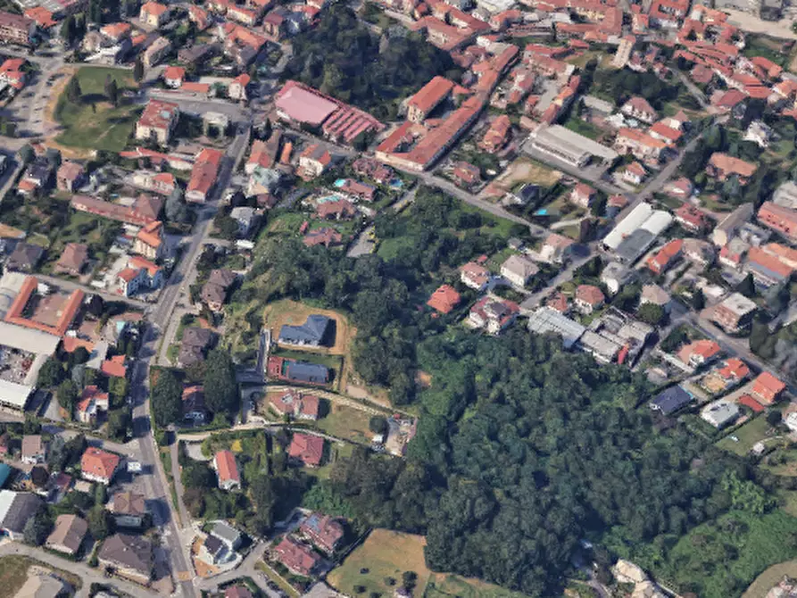 Immagine 18 di Appartamento in vendita  in Via Garibaldi  a Carugo