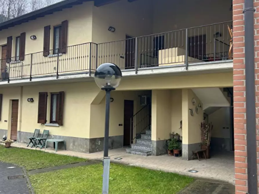 Immagine 2 di Appartamento in vendita  in Via Roma a Cisano Bergamasco