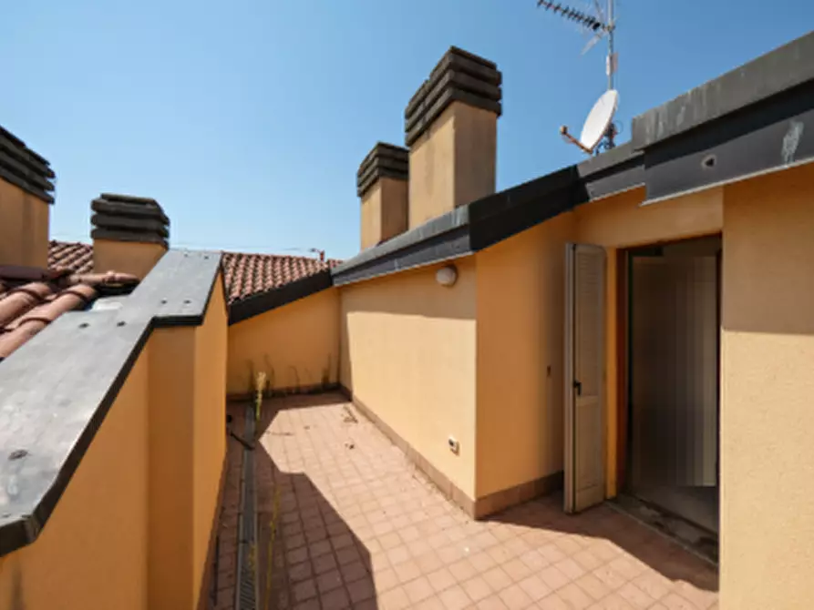 Immagine 4 di Appartamento in vendita  in Via Galileo Galilei a Vermezzo Con Zelo