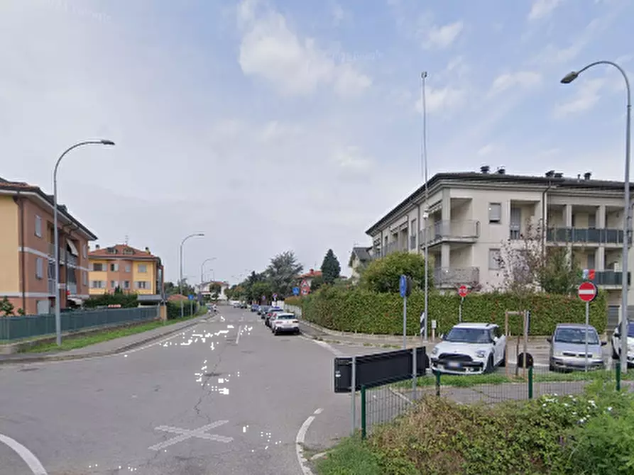 Immagine 5 di Appartamento in vendita  in Via Galileo Galilei a Vermezzo Con Zelo