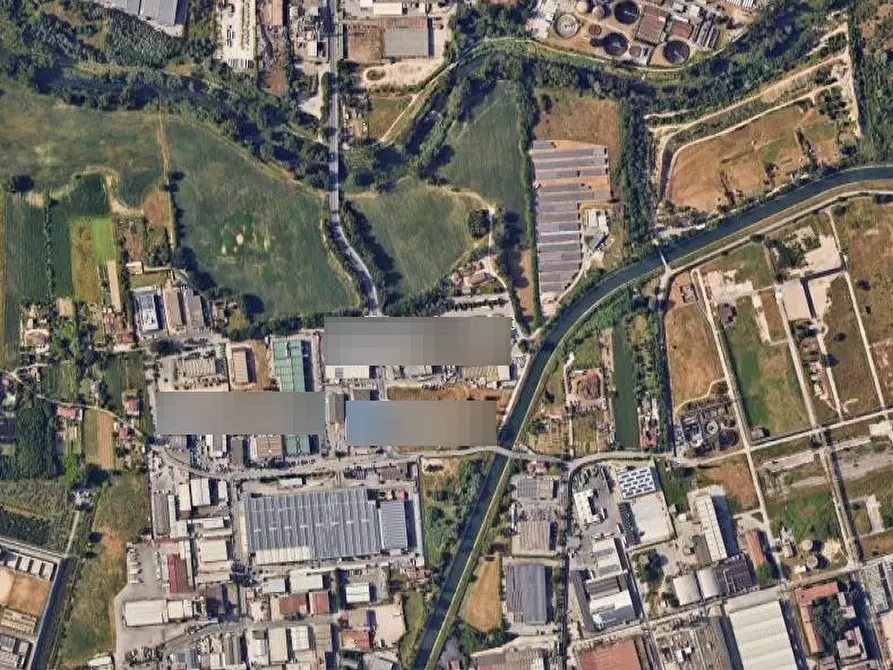 Immagine 6 di Magazzino in vendita  in Via aldo bartocci a Terni