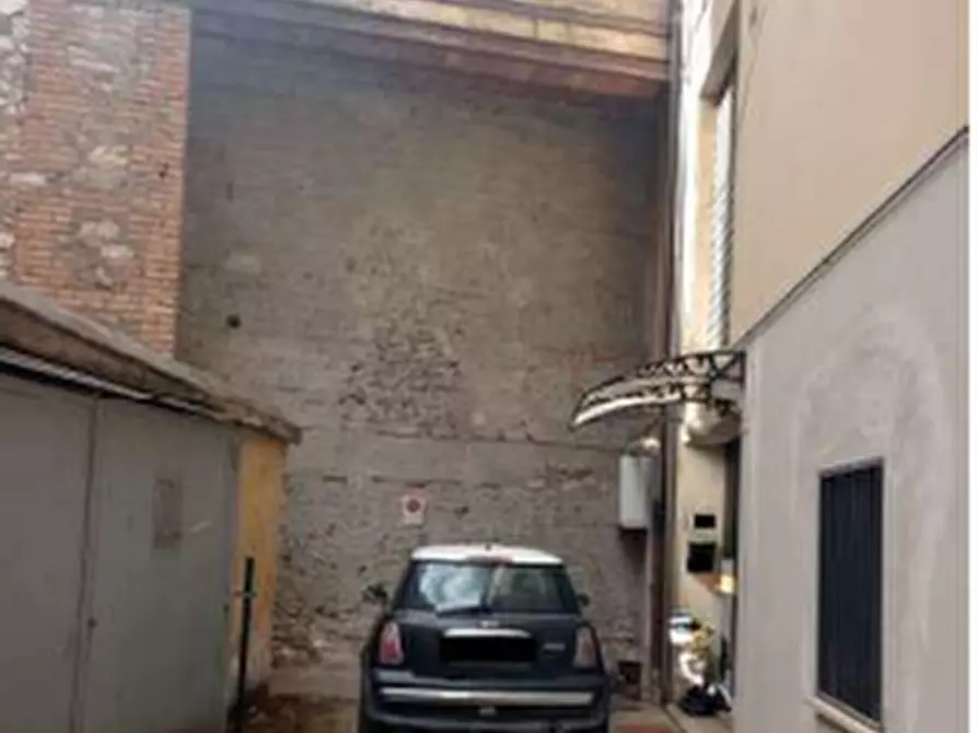Immagine 12 di Appartamento in vendita  in Via della Bardesca a Terni