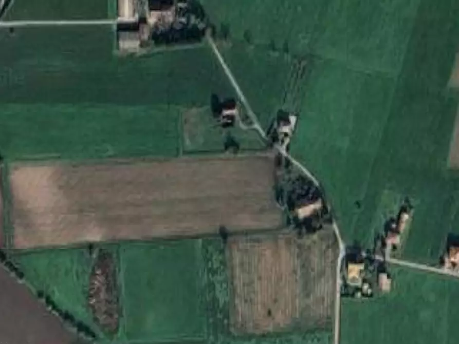 Immagine 24 di Appartamento in vendita  in Via Brigata Garibaldi a Fontevivo