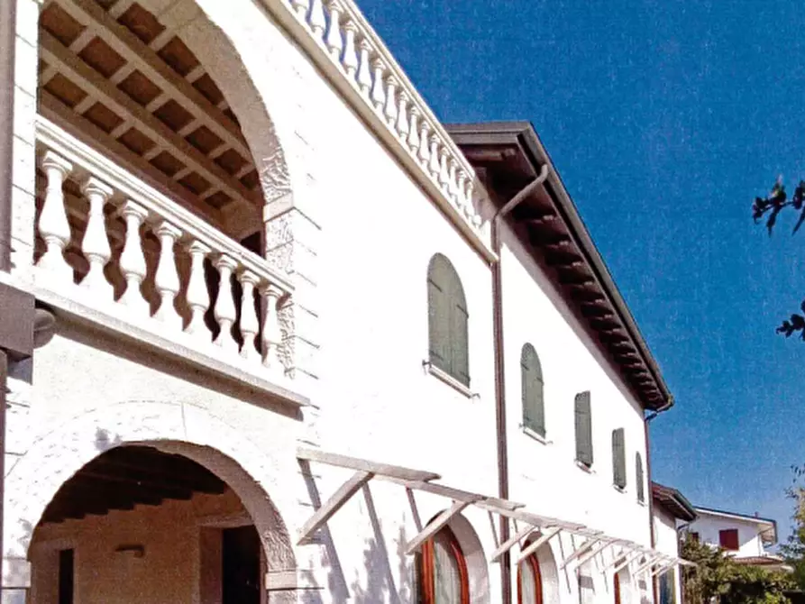 Immagine 2 di Villa in vendita  in Via Cesare Battisti a Albignasego