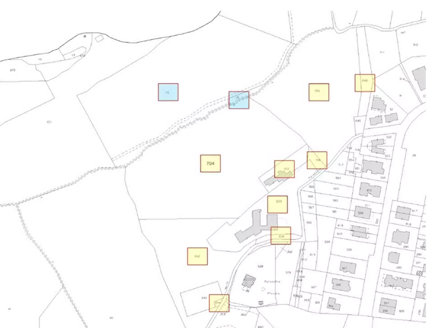 Immagine 10 di Terreno agricolo in vendita  in Via Rio Cozzi a Castrocaro Terme E Terra Del Sole