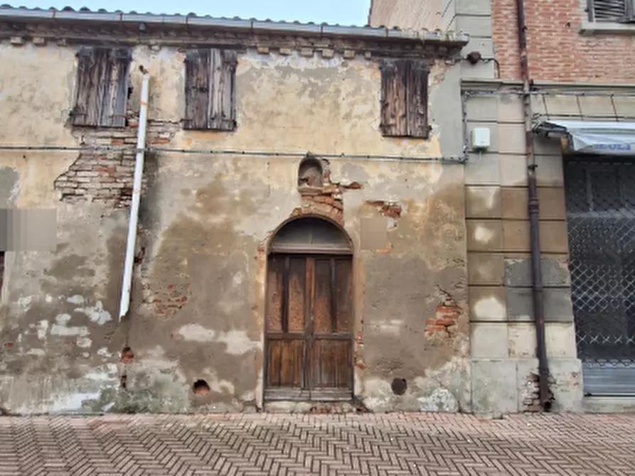Immagine 1 di Porzione di casa in vendita  in Via Ludovico Ariosto a Migliaro