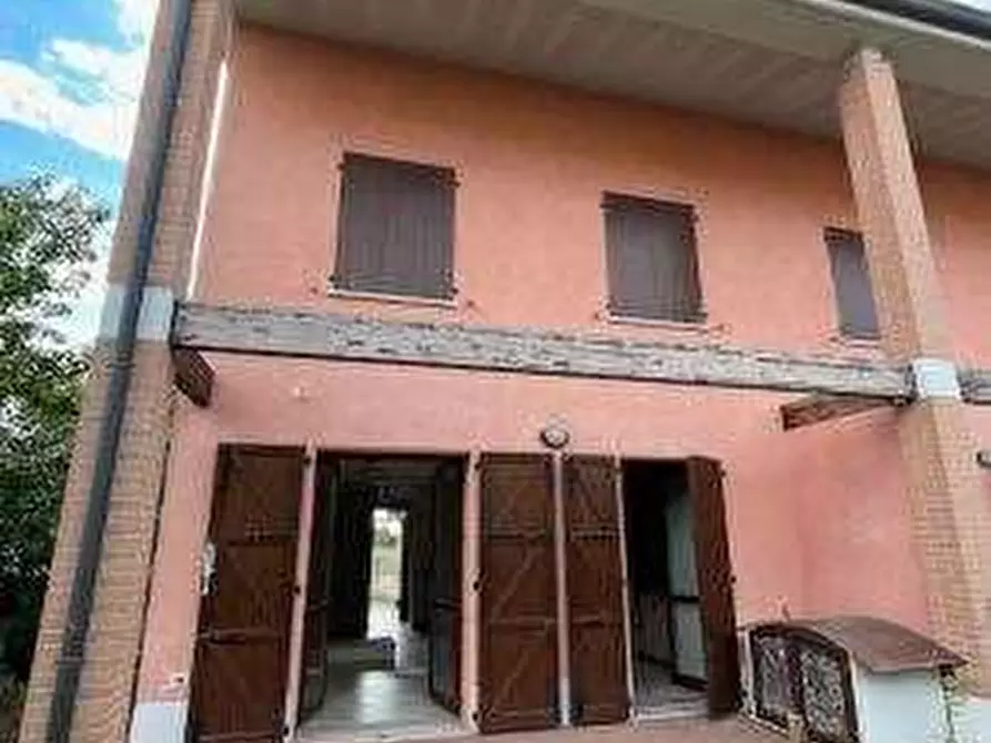 Immagine 2 di Villetta a schiera in vendita  in via Dell'Ulivo a Carpi