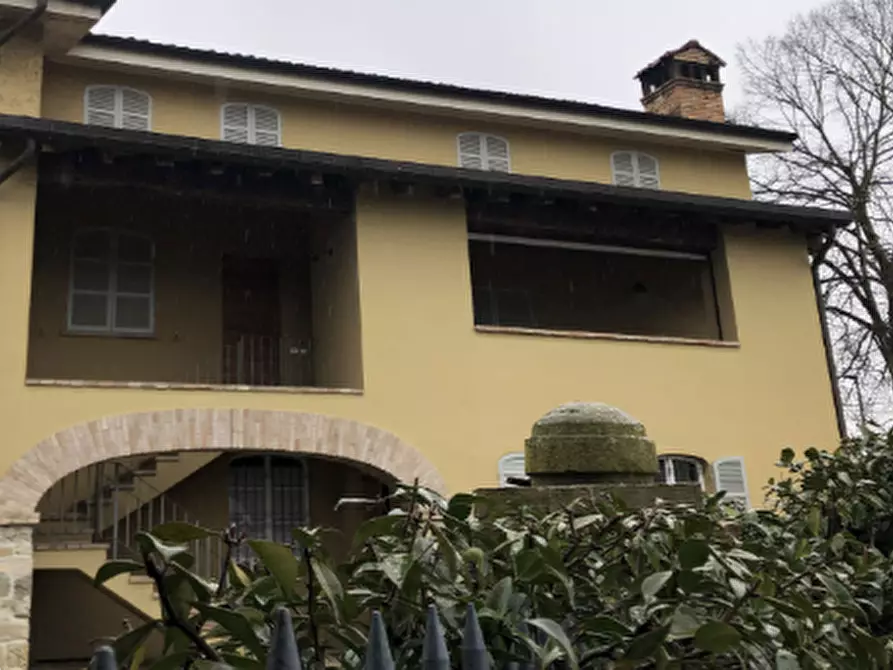 Immagine 6 di Porzione di casa in vendita  in Via Luna Bianca a Varano De' Melegari