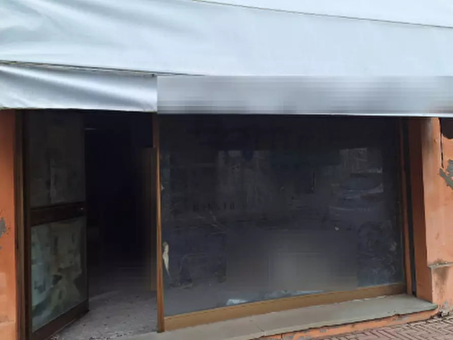 Immagine 2 di Negozio in vendita  in Via Ludovico Ariosto a Migliaro