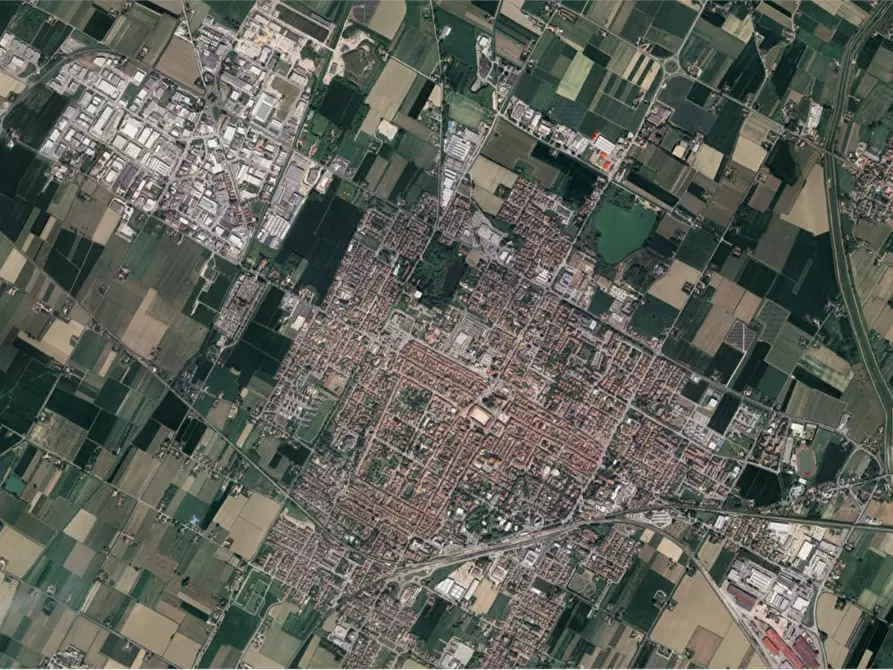 Immagine 11 di Appartamento in vendita  in Via Risorgimento a Ravenna